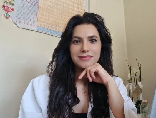 HEMŞİRE SELİN KARACA